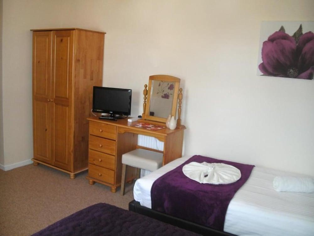 Atlantis Bed and breakfast 4*